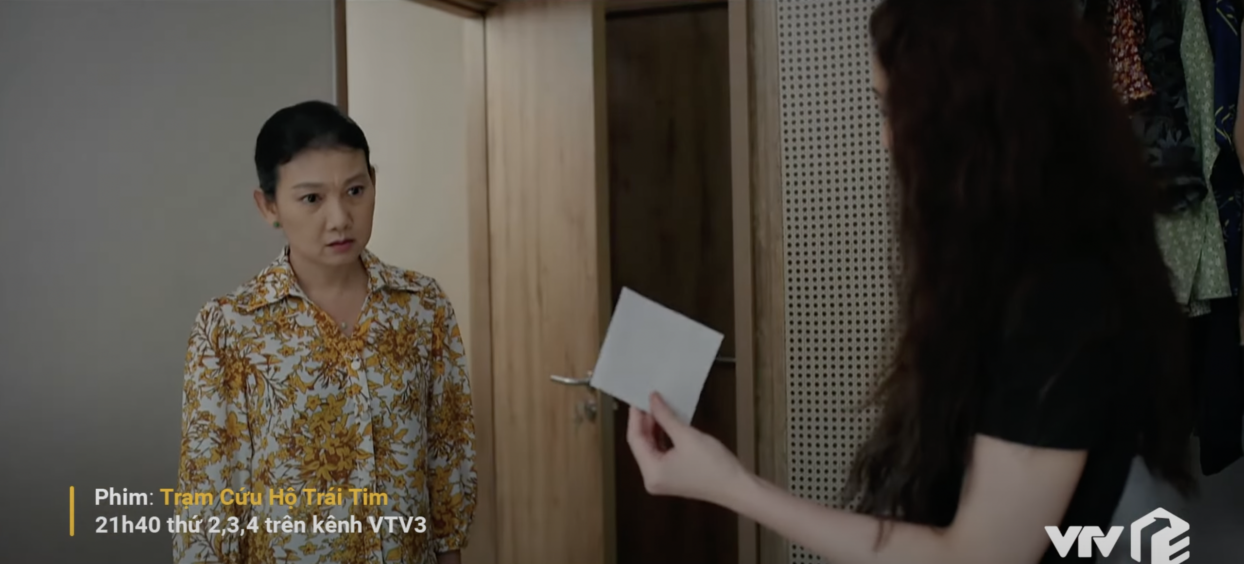 An Nhi&ecirc;n ph&aacute;t hiện b&iacute; mật của b&agrave; Xinh.