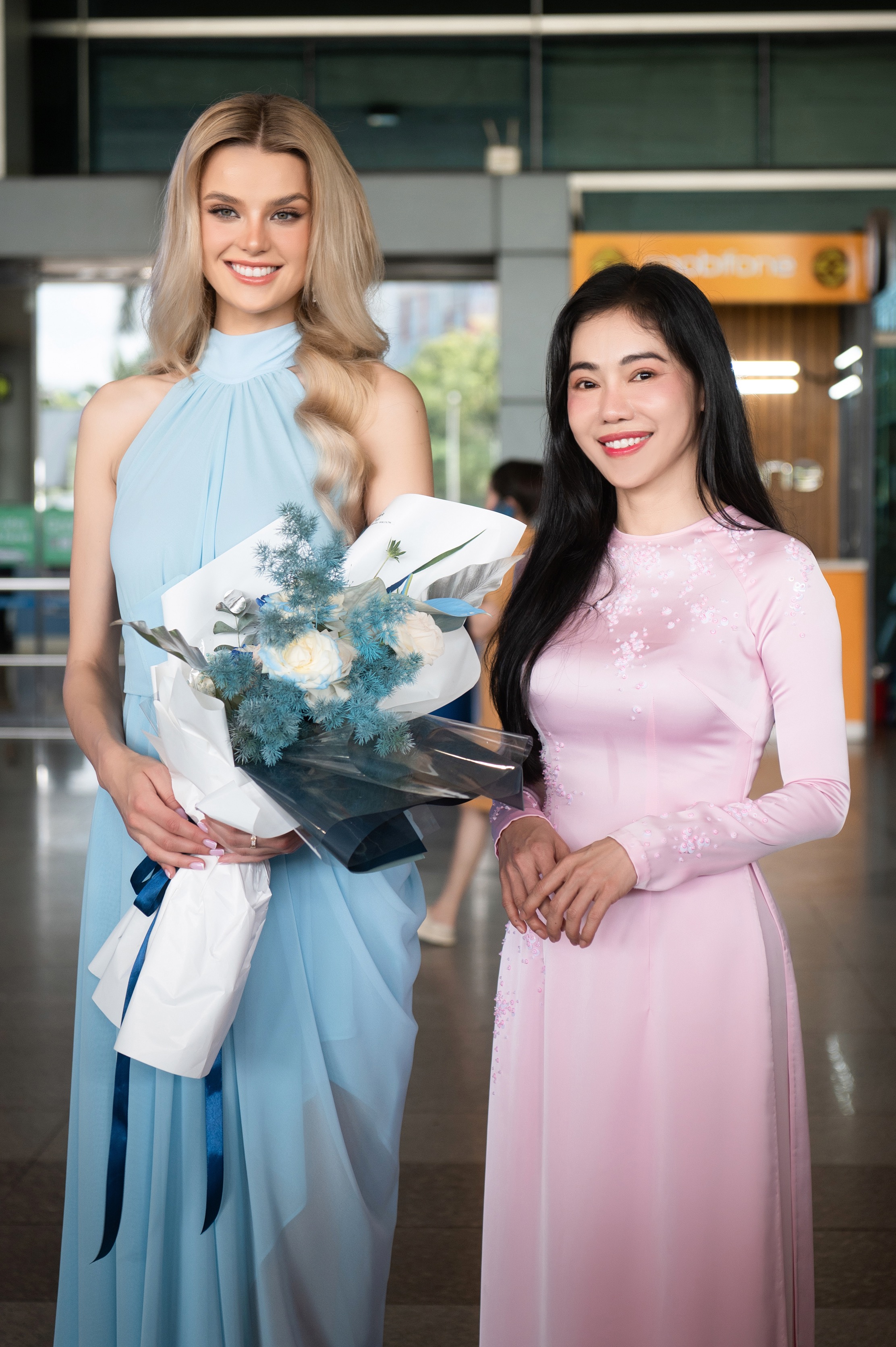 &ldquo;B&uacute;p b&ecirc; sống" Miss World 2024 Krystina Pyszkova đọ d&aacute;ng b&ecirc;n hoa hậu &Yacute; Nhi- Ảnh 6.