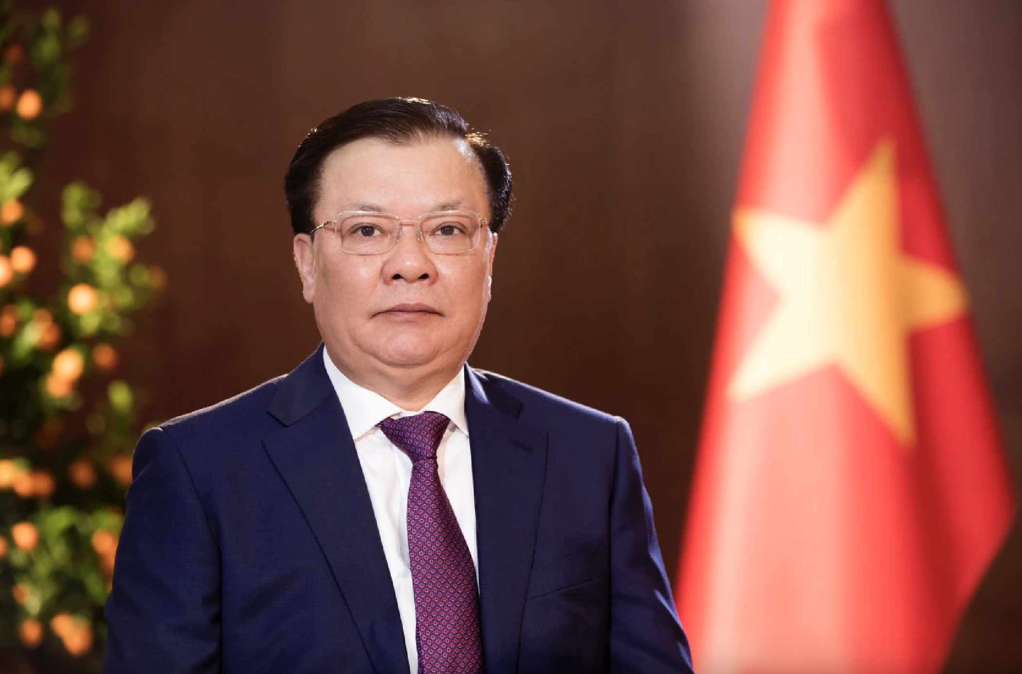 Bộ Ch&iacute;nh trị đồng &yacute; để &ocirc;ng Đinh Tiến Dũng th&ocirc;i giữ chức B&iacute; thư Th&agrave;nh ủy H&agrave; Nội- Ảnh 1.