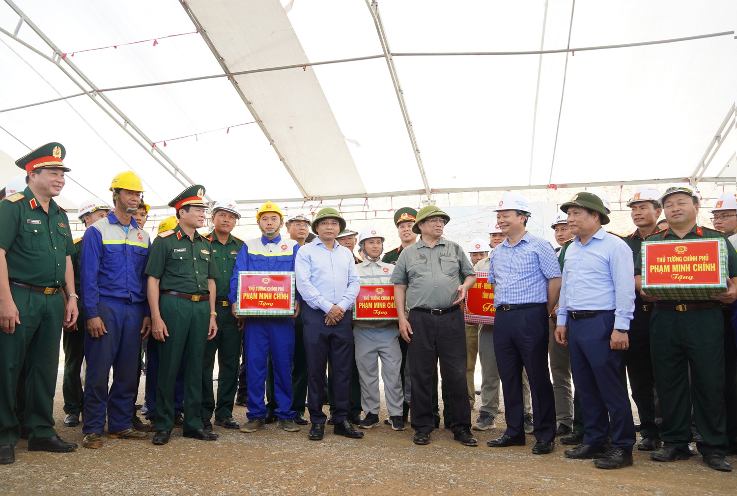 Thủ tướng Phạm Minh Ch&iacute;nh thăm v&agrave; l&agrave;m việc tại Quảng B&igrave;nh- Ảnh 3.