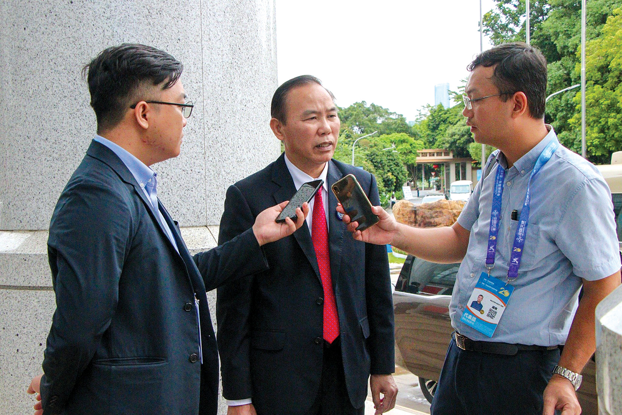 Chuyện t&aacute;c nghiệp khi th&aacute;p t&ugrave;ng Thủ tướng- Ảnh 1.