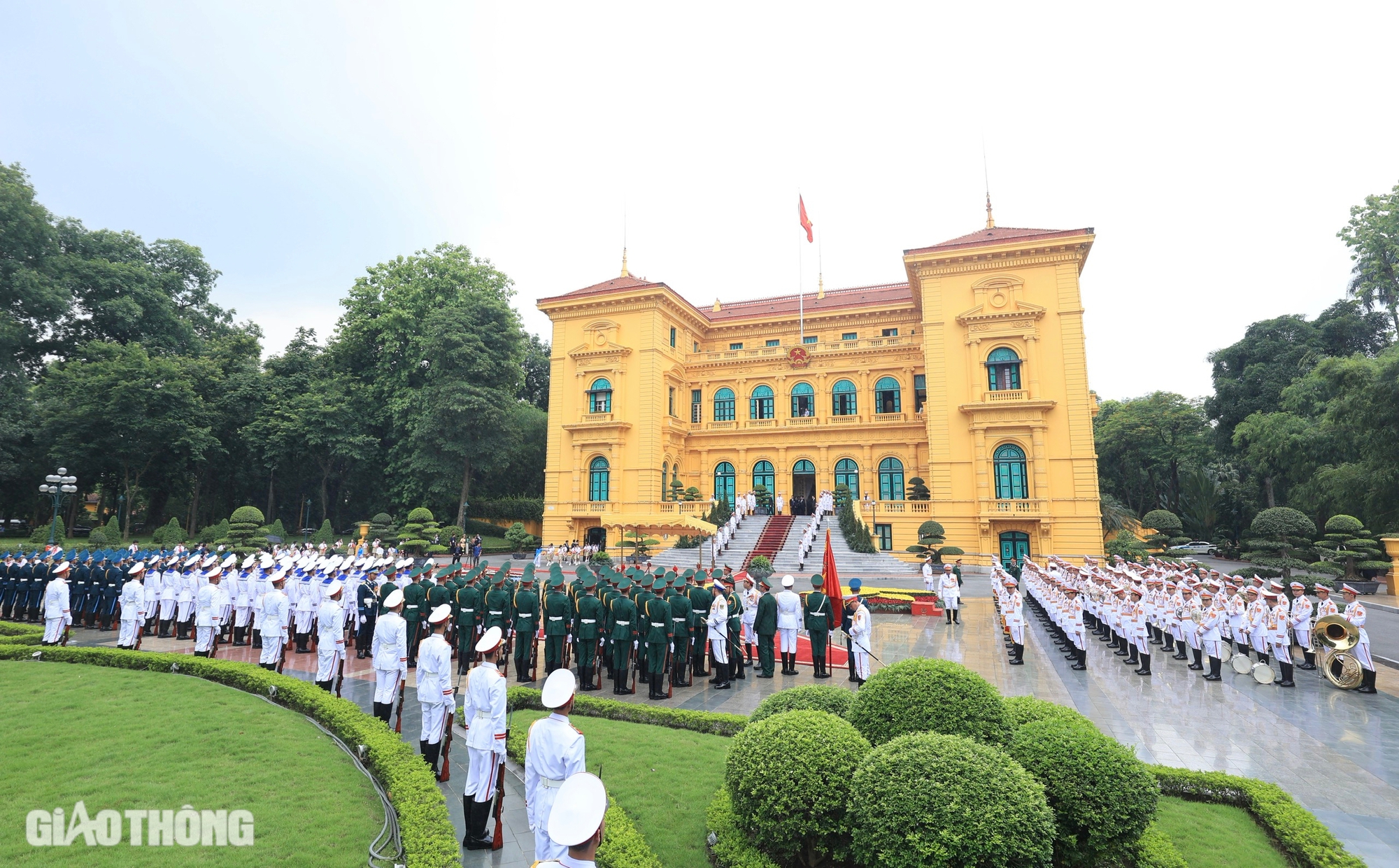 To&agrave;n cảnh lễ đ&oacute;n ch&iacute;nh thức Tổng thống Nga Vladimir Putin- Ảnh 8.