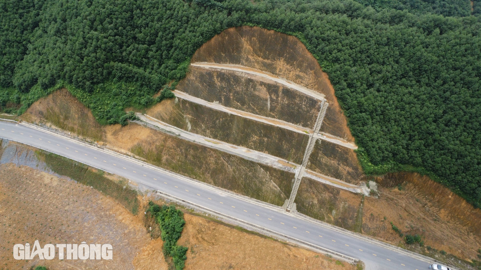 To&agrave;n cảnh tuyến giao th&ocirc;ng li&ecirc;n v&ugrave;ng hơn 2.000 tỷ nối Ph&uacute; Thọ v&agrave; Y&ecirc;n B&aacute;i- Ảnh 9.