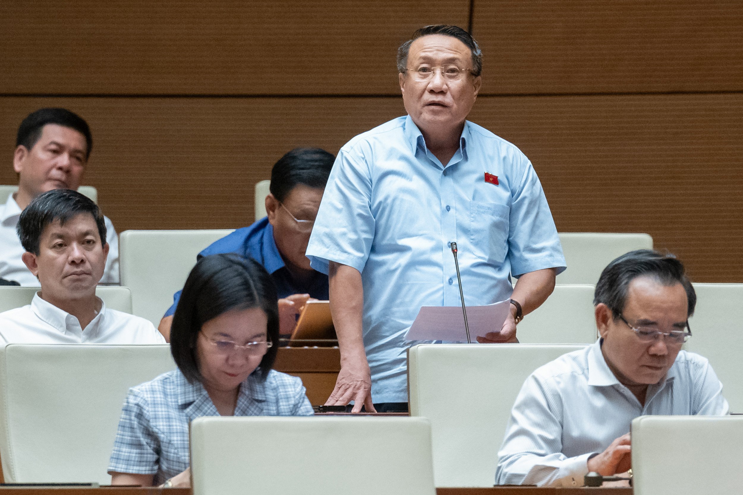 Đại biểu Quốc hội: Cần c&oacute; "đường cao tốc" trong x&acirc;y dựng thể chế- Ảnh 4.