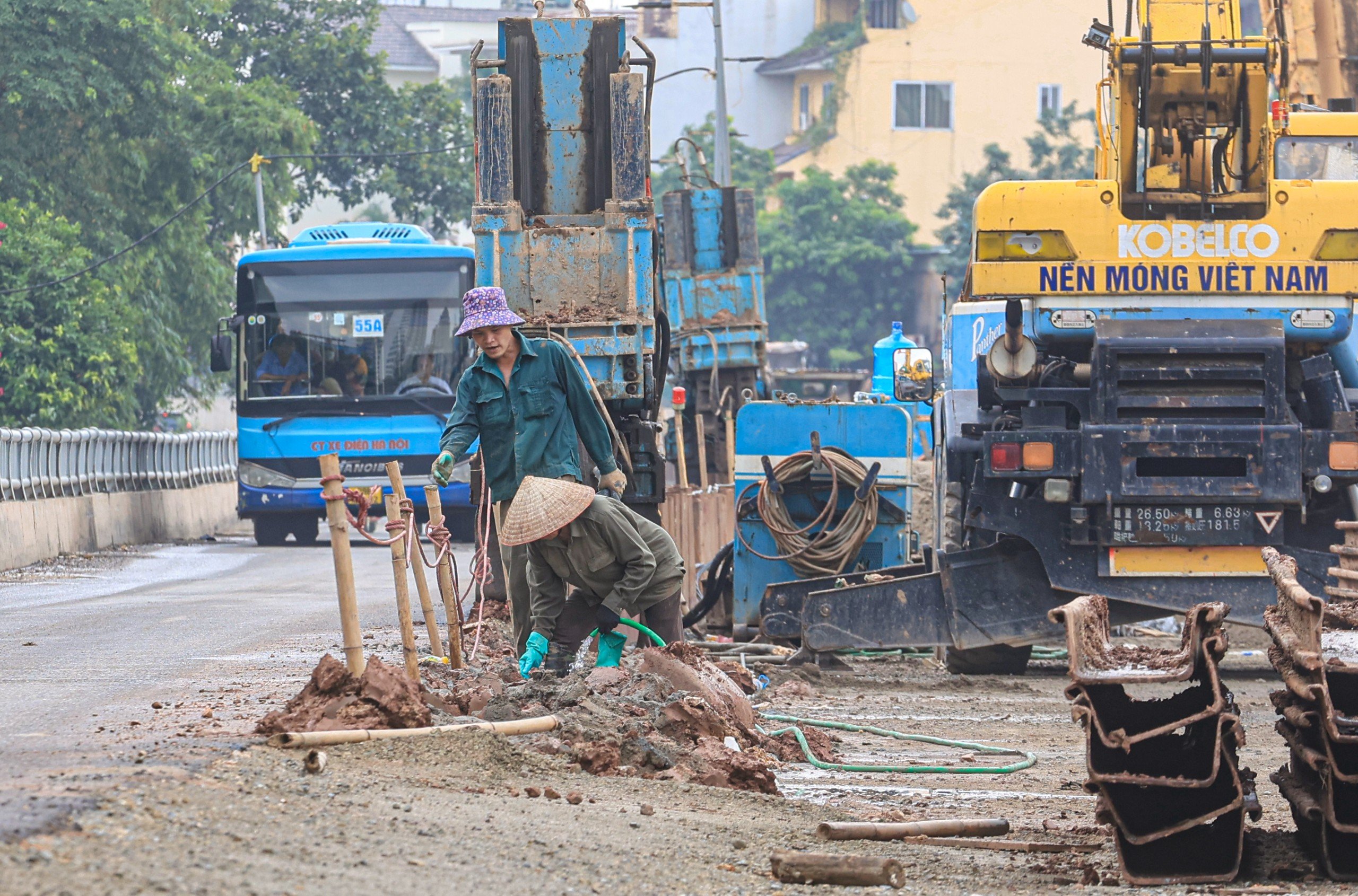 Ngắm đường &Acirc;u Cơ - Nghi T&agrave;m sắp th&ocirc;ng xe- Ảnh 11.