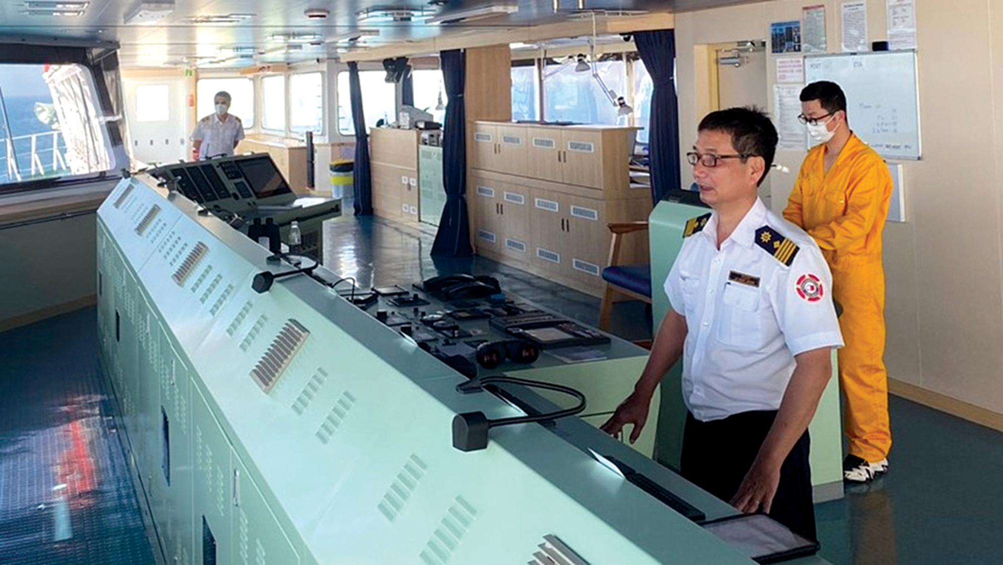 "Đ&ocirc;i mắt" của c&aacute;c si&ecirc;u t&agrave;u- Ảnh 2.