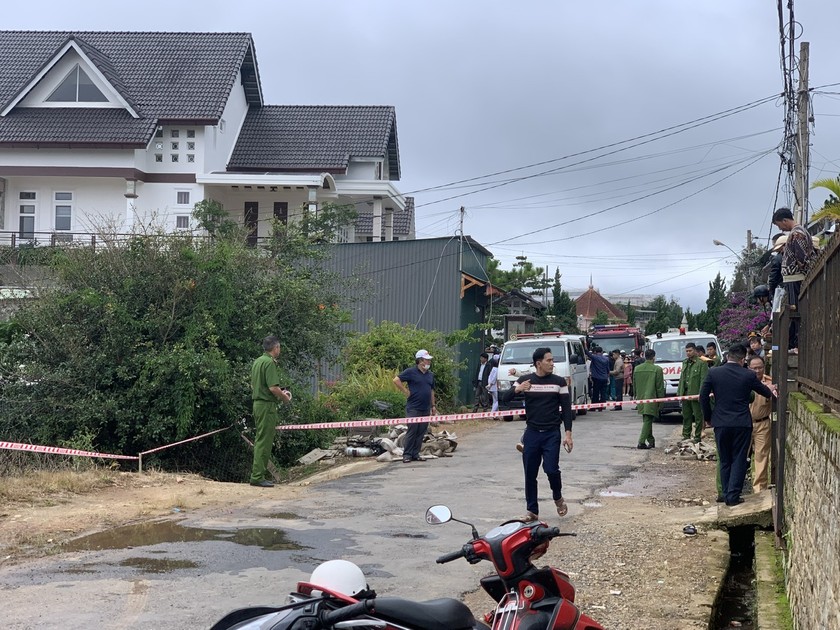 H&agrave;ng trăm triệu đồng hỗ trợ th&acirc;n nh&acirc;n 3 trẻ tử vong trong đ&aacute;m ch&aacute;y nh&agrave; ở Đ&agrave; Lạt- Ảnh 3.