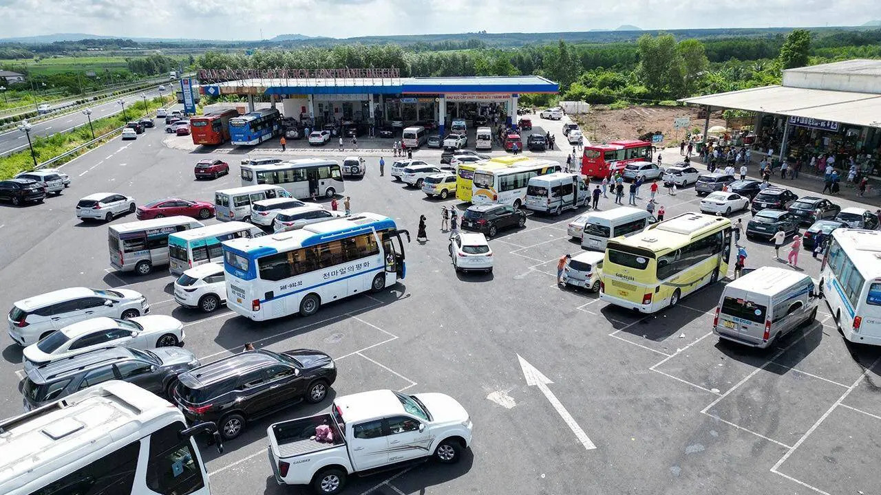 Lợi g&igrave; khi giao nh&agrave; đầu tư cao tốc được l&agrave;m trạm dừng nghỉ?- Ảnh 1.