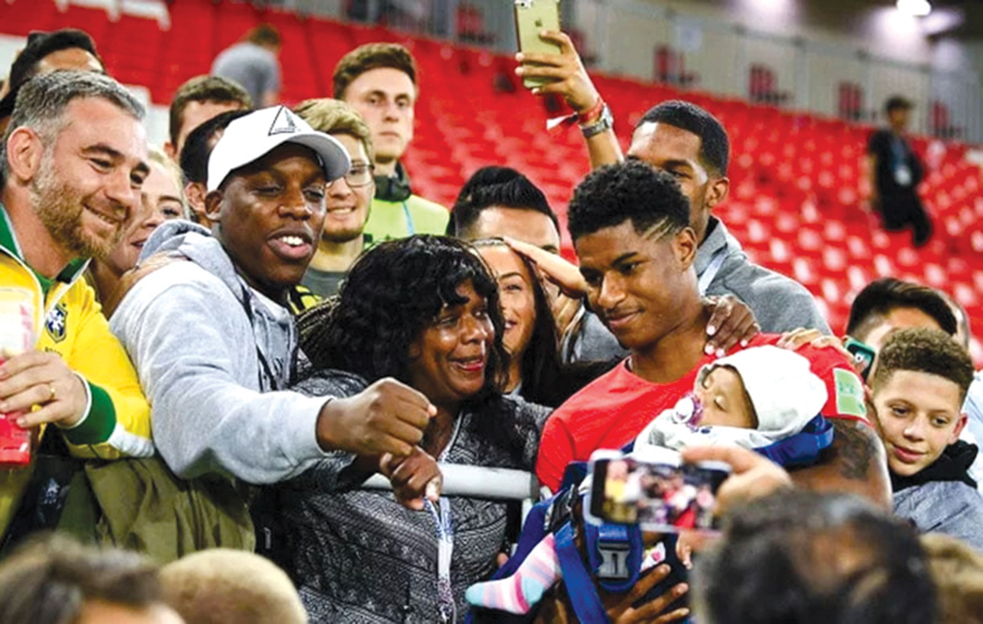 Thế giới b&oacute;ng đ&aacute; thời kỹ thuật số- Ảnh 2.