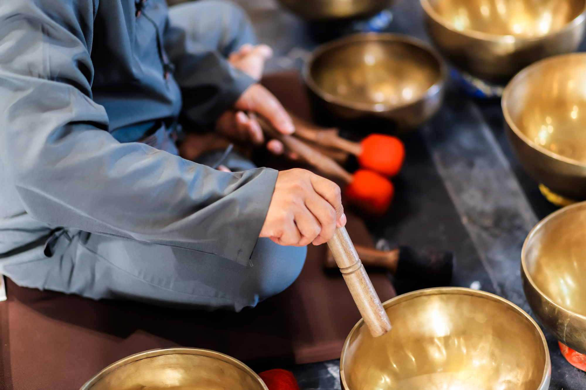 Đến Hạ Long chữa lành bằng "trải nghiệm tĩnh tâm"- Ảnh 4. Đến Hạ Long chữa lành bằng "trải nghiệm tĩnh tâm"- Ảnh 4.