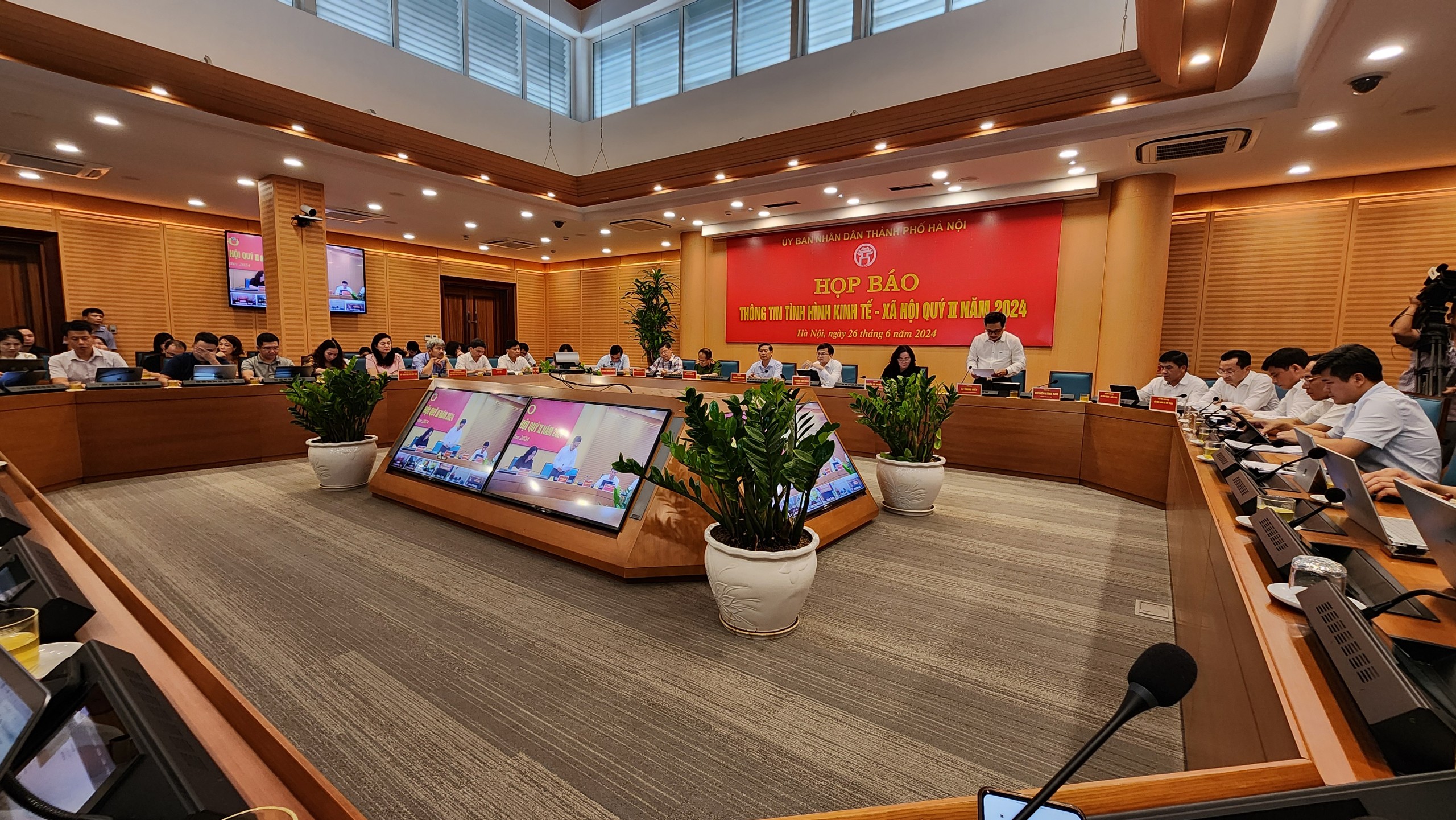 H&agrave; Nội huy động 1.000 c&ocirc;ng an bảo vệ kỳ thi THPT 2024- Ảnh 2.