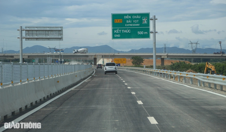 Hậu trường "nghẹt thở" đưa dự &aacute;n PPP cuối c&ugrave;ng tr&ecirc;n cao tốc Bắc - Nam về đ&iacute;ch- Ảnh 2.