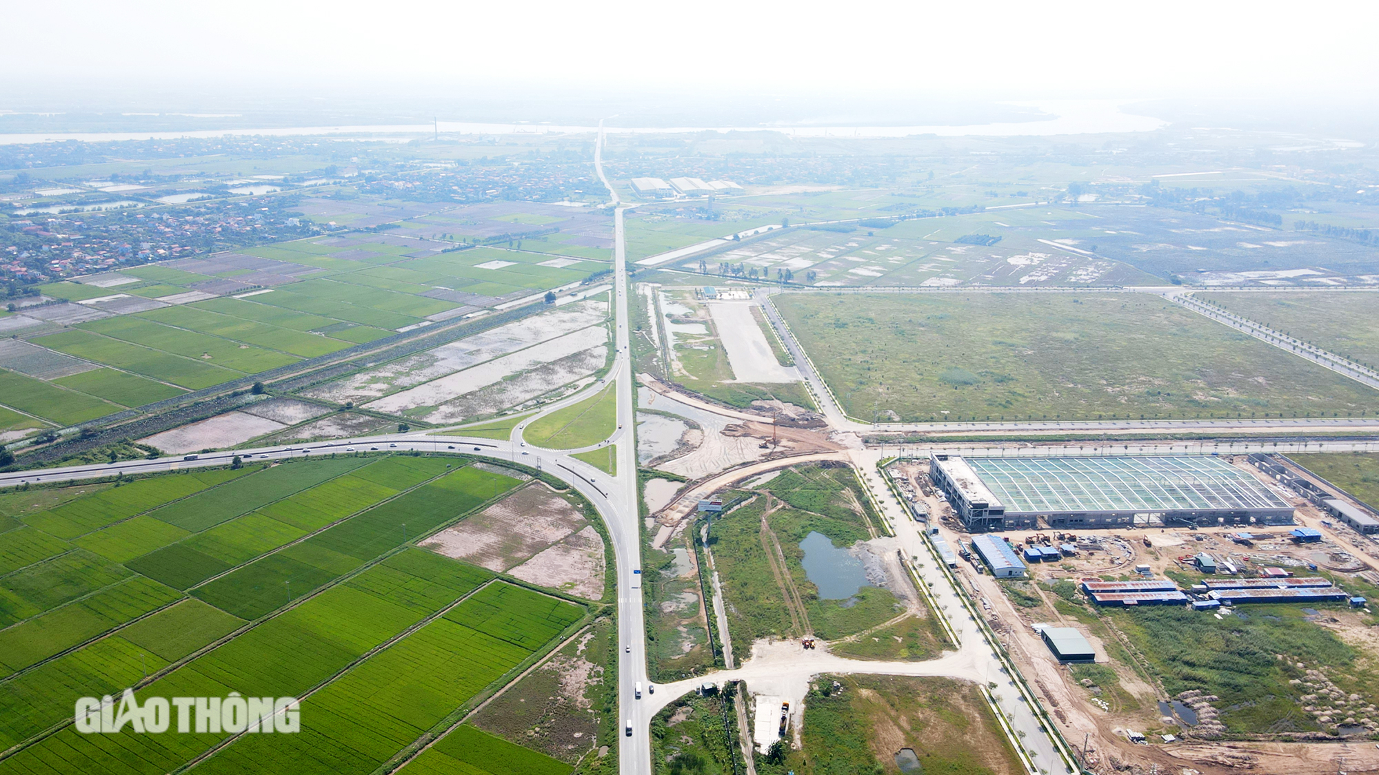 Ph&aacute;t triển hạ tầng giao th&ocirc;ng đ&uacute;ng quy hoạch, ch&igrave;a kh&oacute;a để H&agrave; Nam ph&aacute;t triển- Ảnh 3.