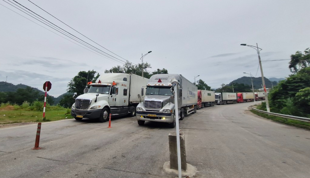 V&igrave; sao cửa khẩu Lạng Sơn kh&ocirc;ng c&ograve;n &ugrave;n tắc, kim ngạch xuất nhập khẩu tăng cao?- Ảnh 1.