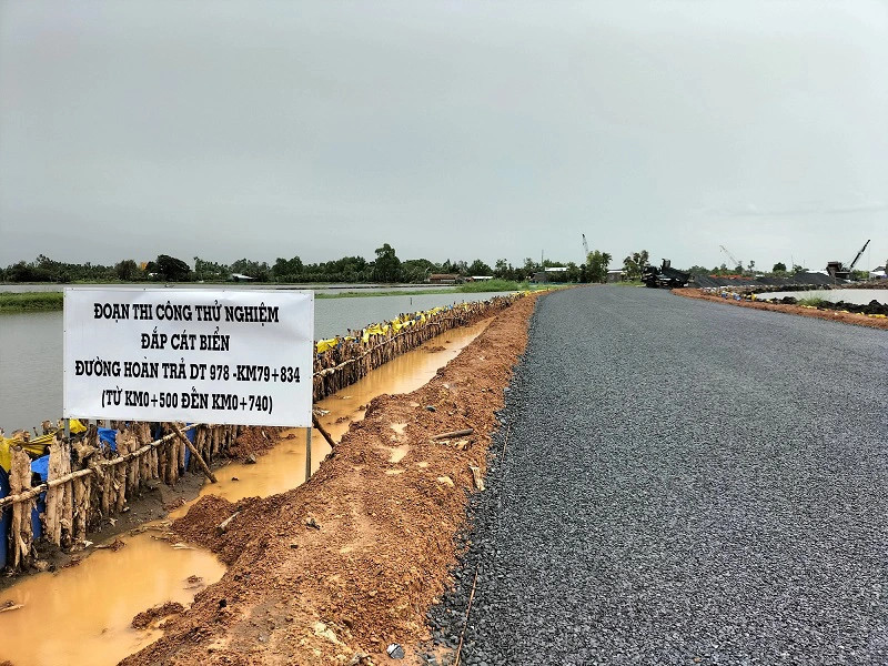 Mở rộng phạm vi th&iacute; điểm c&aacute;t biển l&agrave;m vật liệu đắp nền đường cao tốc- Ảnh 1.