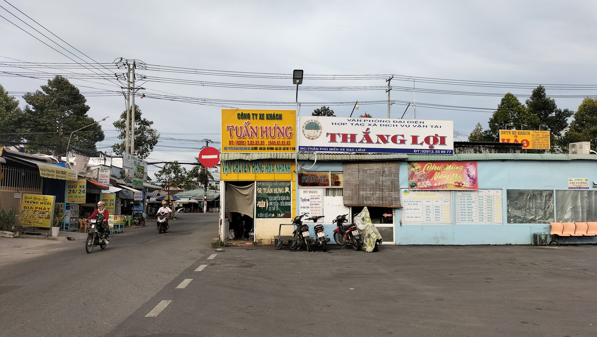 C&oacute; t&igrave;nh trạng xe biển v&agrave;ng chuyển sang trắng vẫn kinh doanh vận tải- Ảnh 1.