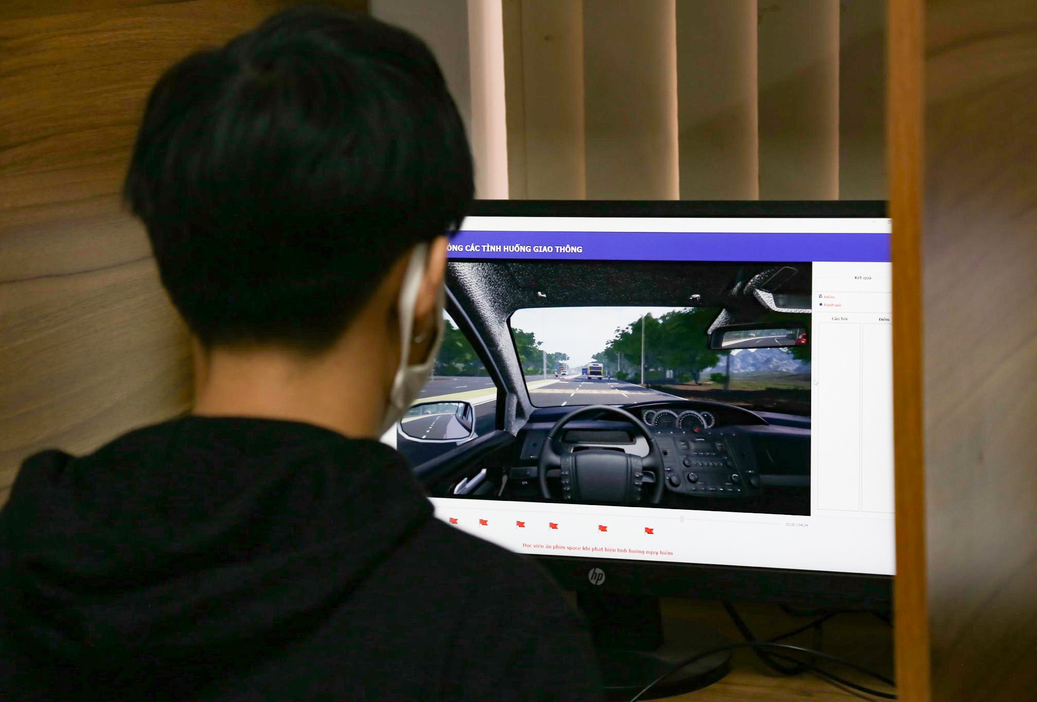 Thi l&aacute;i xe thời c&ocirc;ng nghệ kh&aacute;c trước thế n&agrave;o?- Ảnh 2.