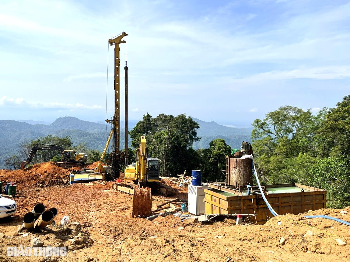 Đẩy tiến độ b&agrave;n giao mặt bằng dự &aacute;n n&acirc;ng cấp QL28B qua B&igrave;nh Thuận- Ảnh 2.