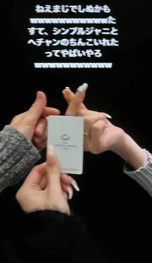 Hai nam idol của nh&oacute;m NCT bị b&oacute;c phốt "ngủ tập thể" với ba c&ocirc; g&aacute;i khi đi diễn ở Nhật Bản- Ảnh 3.