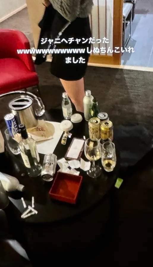 Hai nam idol của nh&oacute;m NCT bị b&oacute;c phốt "ngủ tập thể" với ba c&ocirc; g&aacute;i khi đi diễn ở Nhật Bản- Ảnh 4.