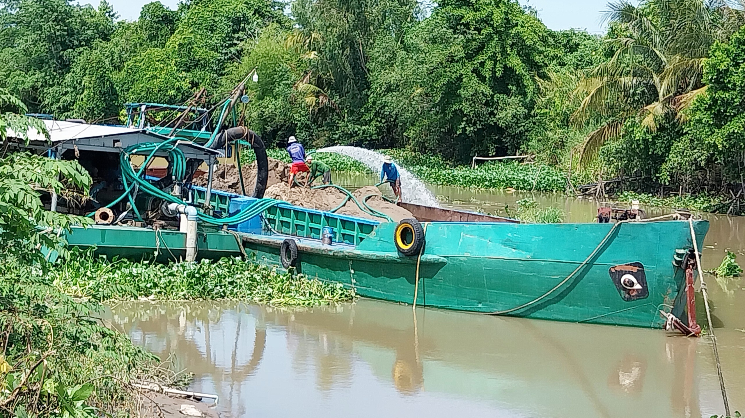 Nh&agrave; thầu cao tốc Cao L&atilde;nh - An Hữu tăng tốc ra sao khi c&oacute; c&aacute;t?- Ảnh 3.