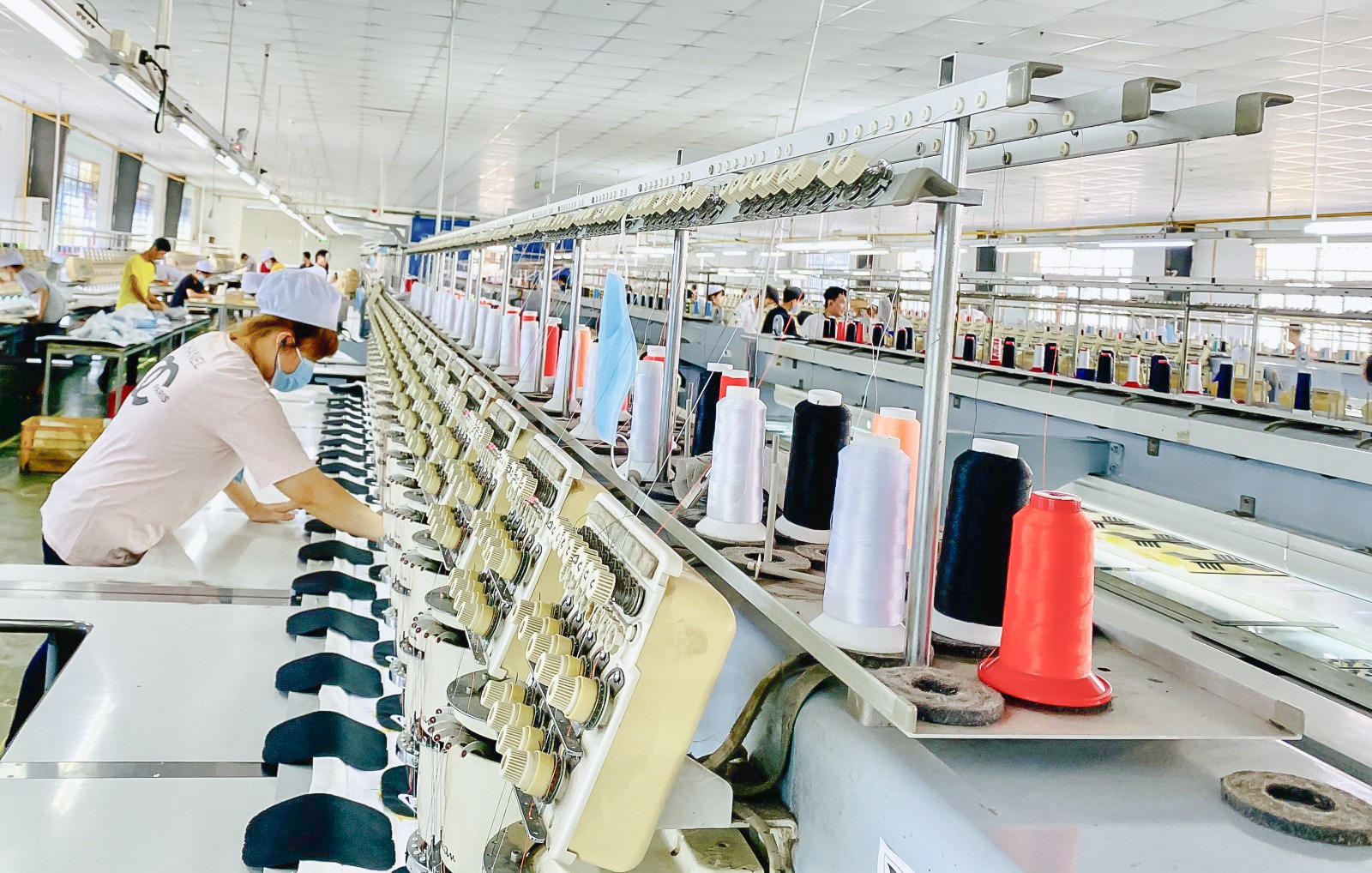 Bế tắc g&oacute;i hỗ trợ 2%, doanh nghiệp hiến kế "cải tiến"- Ảnh 1.