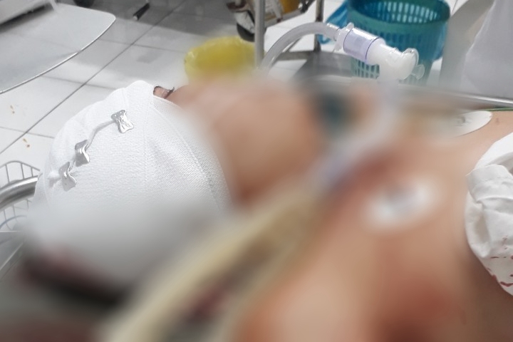 Long An: Một thanh ni&ecirc;n bị đ&acirc;m tử vong khi đang h&aacute;t karaoke- Ảnh 1.