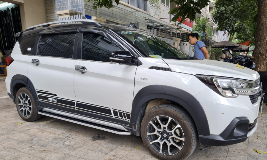 &Ocirc; t&ocirc; "độ" bậc bước ch&acirc;n c&oacute; được đăng kiểm?- Ảnh 1.