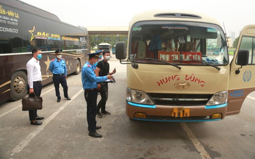 Xe vi phạm tốc độ cả ngh&igrave;n lần mỗi th&aacute;ng: Chế t&agrave;i qu&aacute; nhẹ?- Ảnh 1.