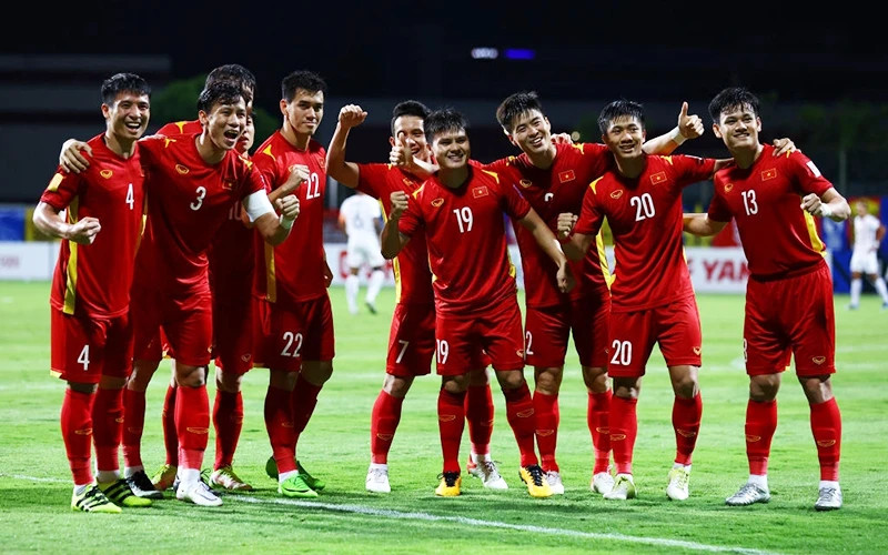 Trực tiếp Việt Nam vs Philippines: Chiến thắng bằng mọi gi&aacute;