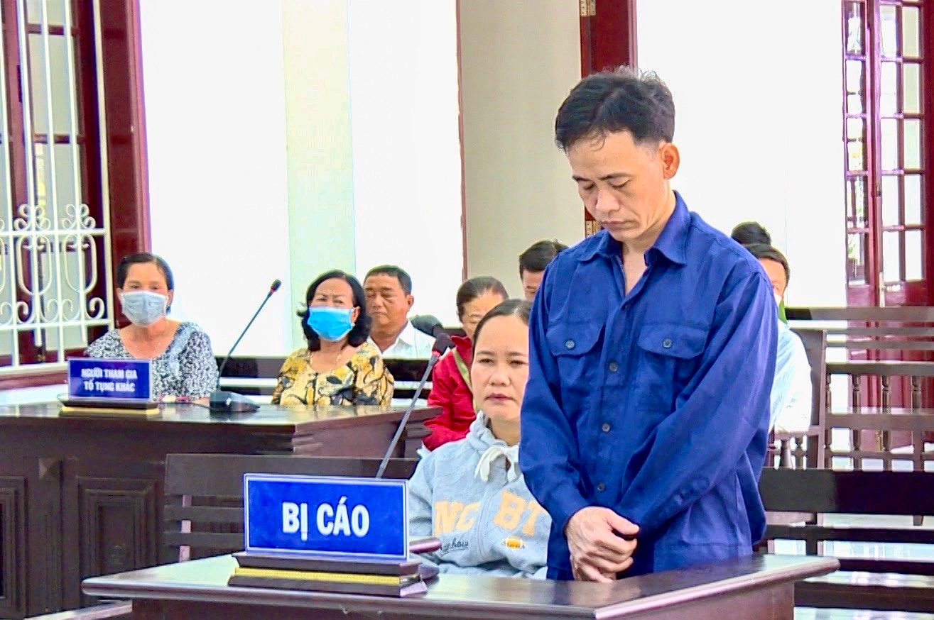 Cặp đ&ocirc;i lừa hai người phụ nữ ở Vĩnh Long chiếm đoạt gần 1 tỷ- Ảnh 1.