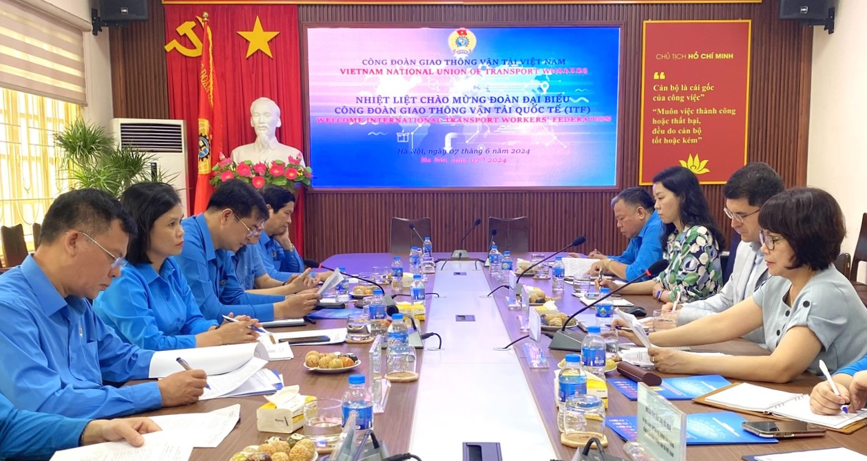 Th&uacute;c đẩy hợp t&aacute;c C&ocirc;ng đo&agrave;n GTVT Việt Nam với C&ocirc;ng đo&agrave;n Vận tải quốc tế- Ảnh 3.