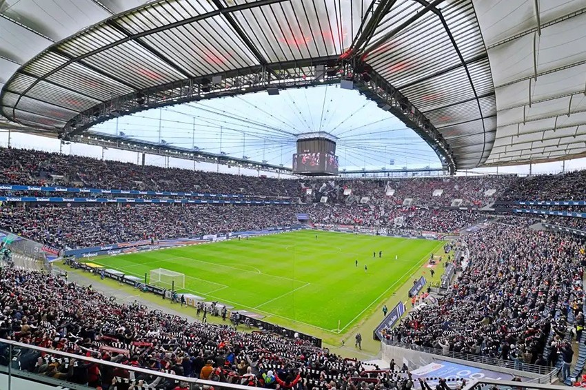 Chi&ecirc;m ngưỡng vẻ đẹp lộng lẫy của 10 s&acirc;n vận động tổ chức EURO 2024- Ảnh 4.