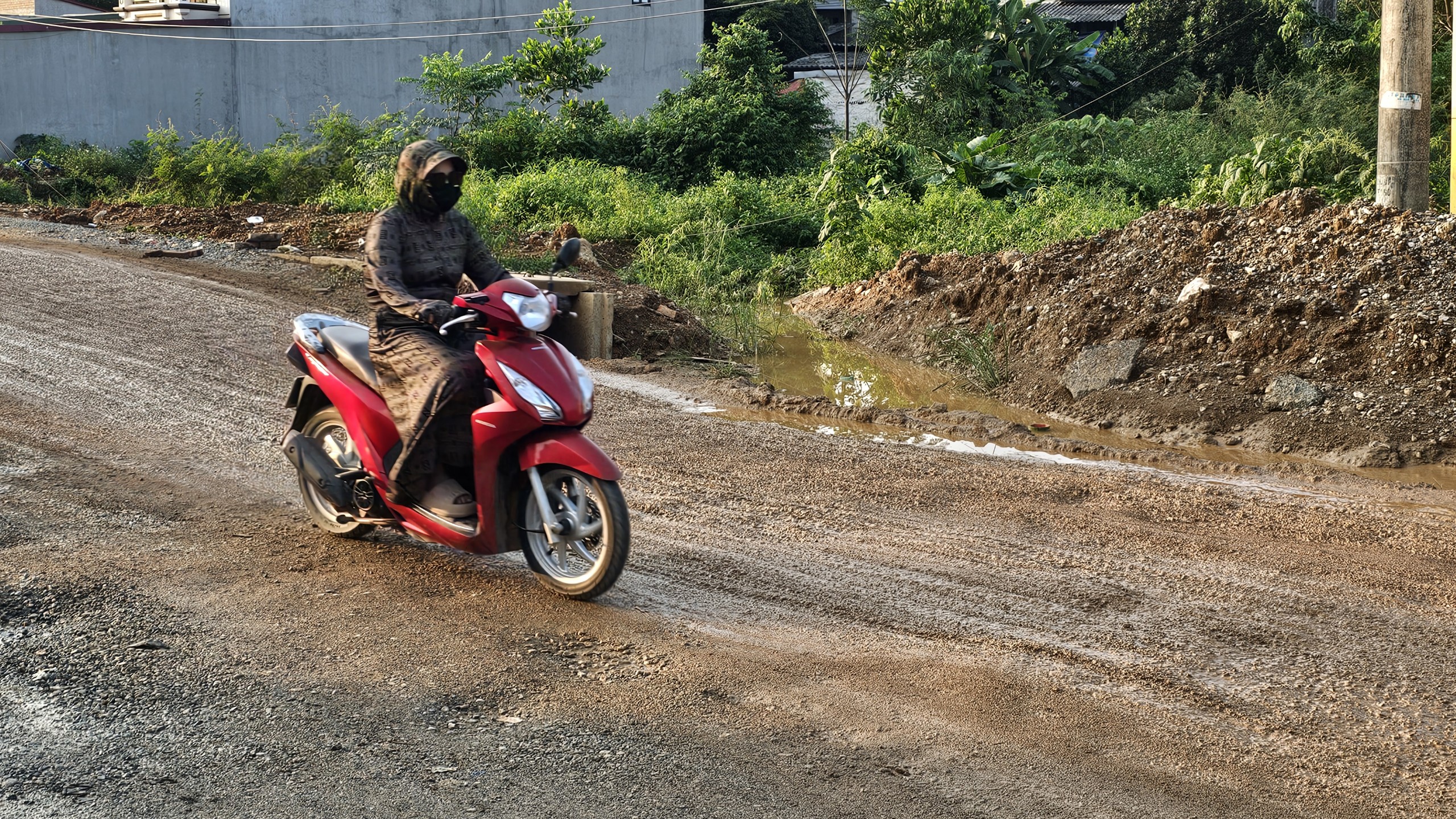 H&agrave; Nội: Dự &aacute;n đường tỉnh 414C thi c&ocirc;ng ẩu, tai nạn chực chờ- Ảnh 7.