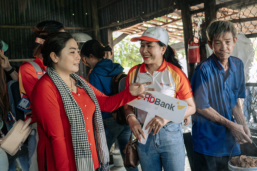 HDBank k&yacute; hợp t&aacute;c Trung t&acirc;m X&uacute;c tiến Thương mại v&agrave; Đầu tư tỉnh An Giang- Ảnh 2.