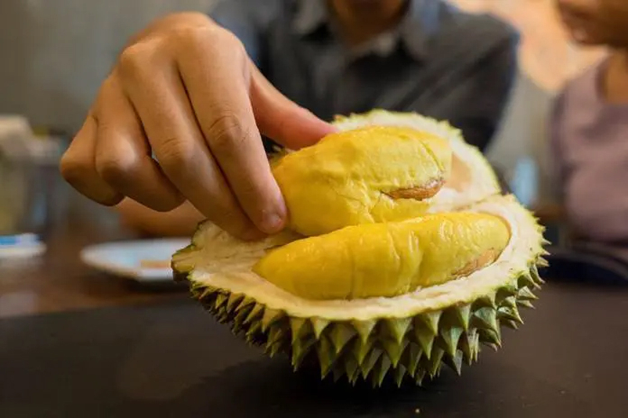 Sầu ri&ecirc;ng ăn bao nhi&ecirc;u th&igrave; tốt?- Ảnh 1.