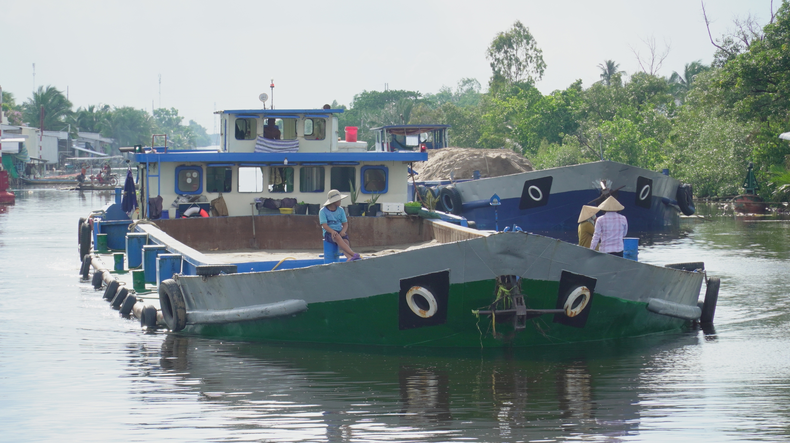 S&agrave; lan chở c&aacute;t biển đầu ti&ecirc;n về c&ocirc;ng trường cao tốc ở C&agrave; Mau- Ảnh 5.