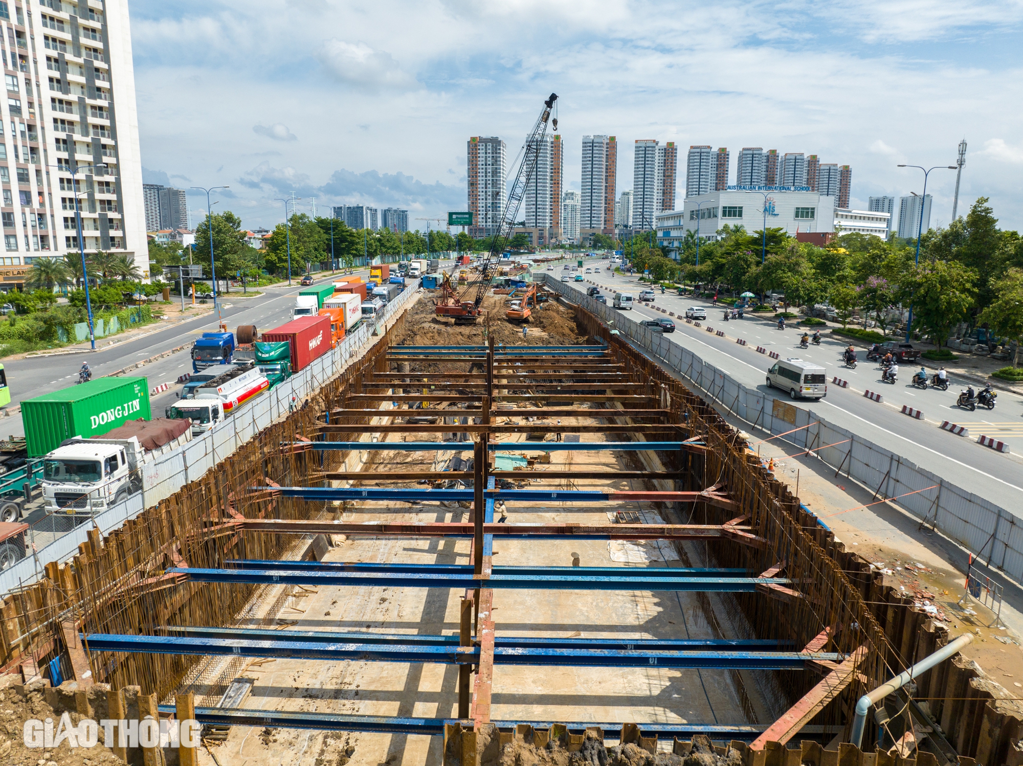 Chi&ecirc;m ngưỡng n&uacute;t giao 3 tầng 3.400 tỷ ở TP.HCM sau hơn 1,5 năm thi c&ocirc;ng- Ảnh 3.