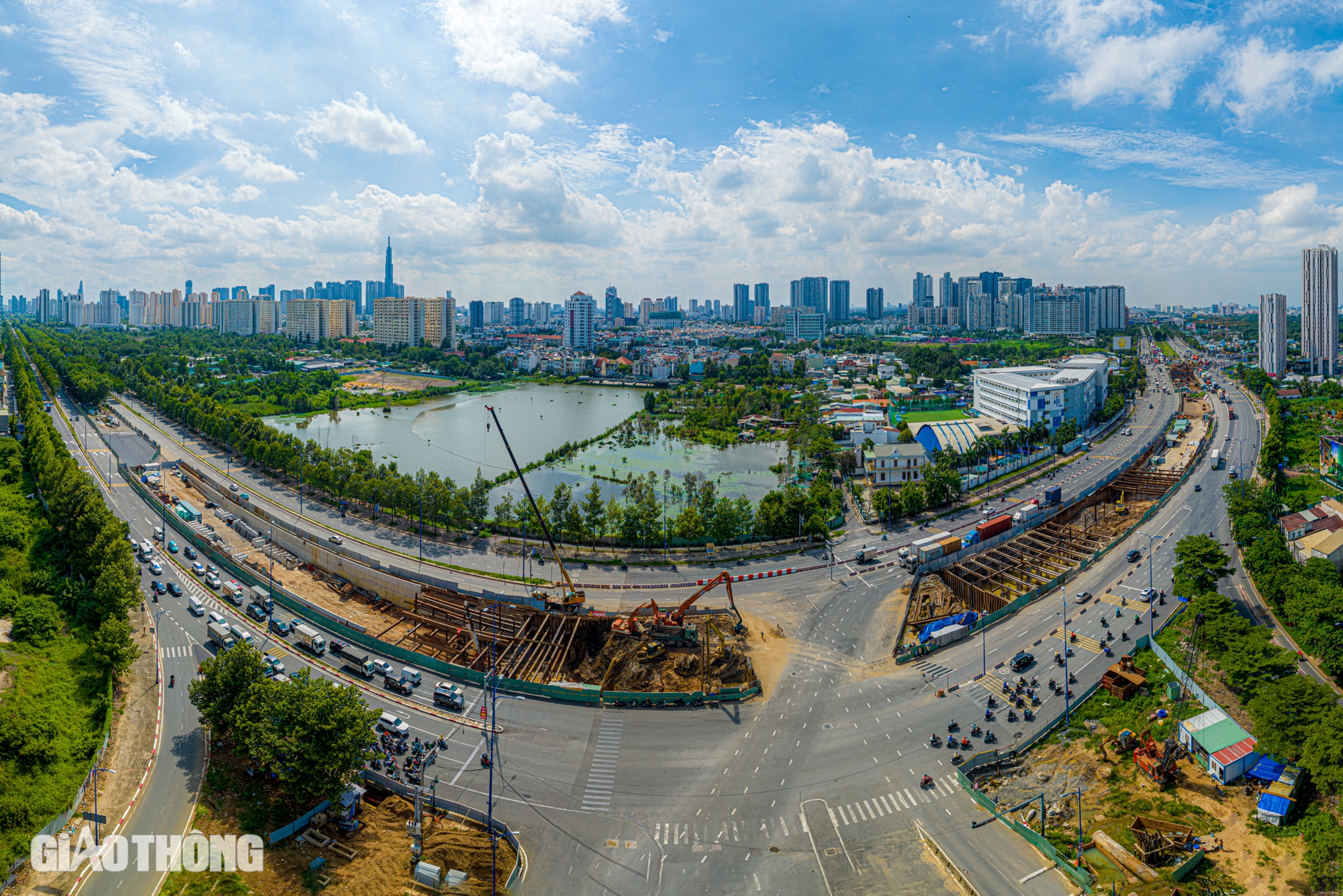 Chi&ecirc;m ngưỡng n&uacute;t giao 3 tầng 3.400 tỷ ở TP.HCM sau hơn 1,5 năm thi c&ocirc;ng- Ảnh 11.