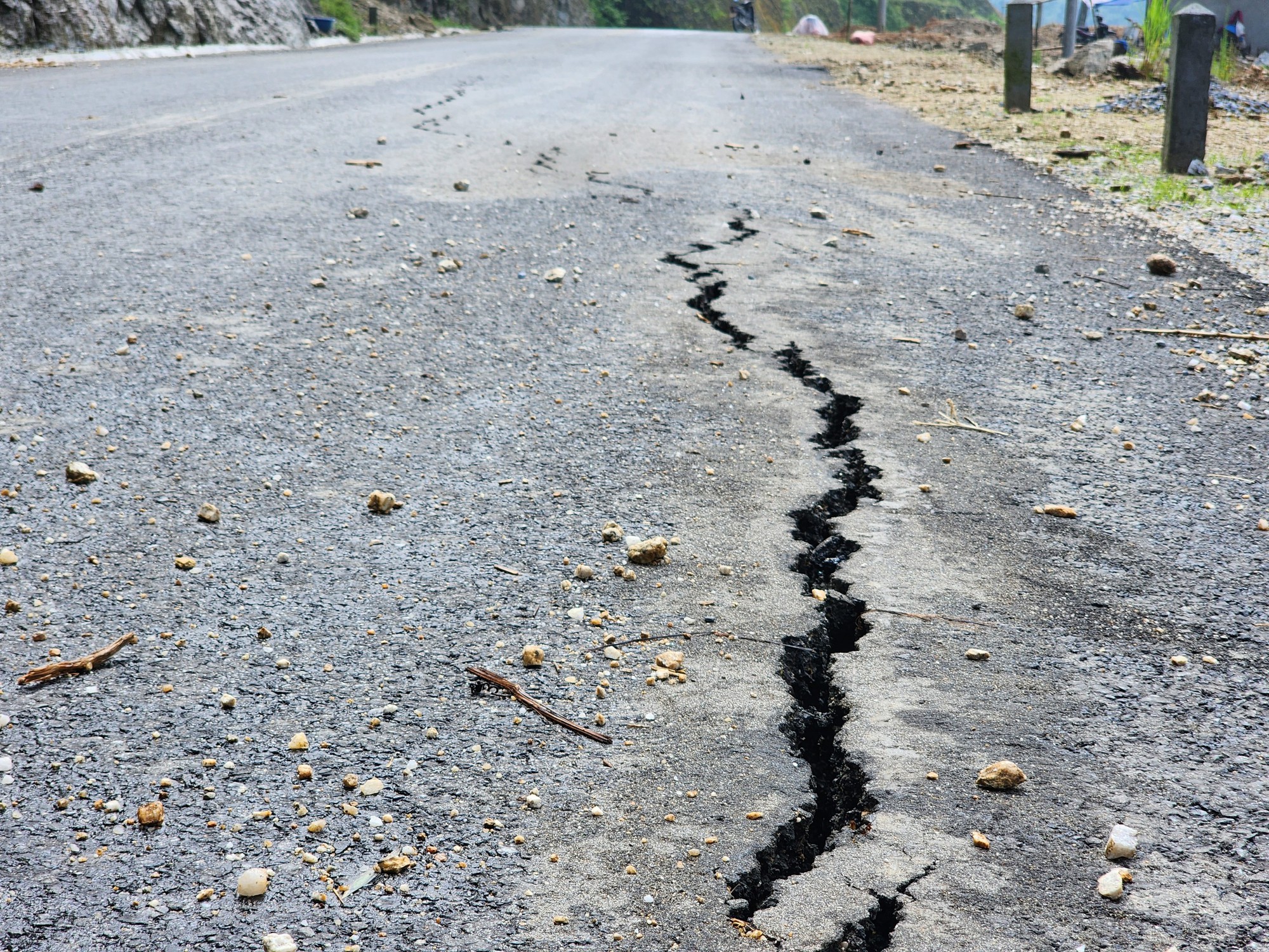 V&igrave; sao tỉnh lộ 1.500 tỷ đồng ở H&agrave; Giang lỡ hẹn về đ&iacute;ch?- Ảnh 6.