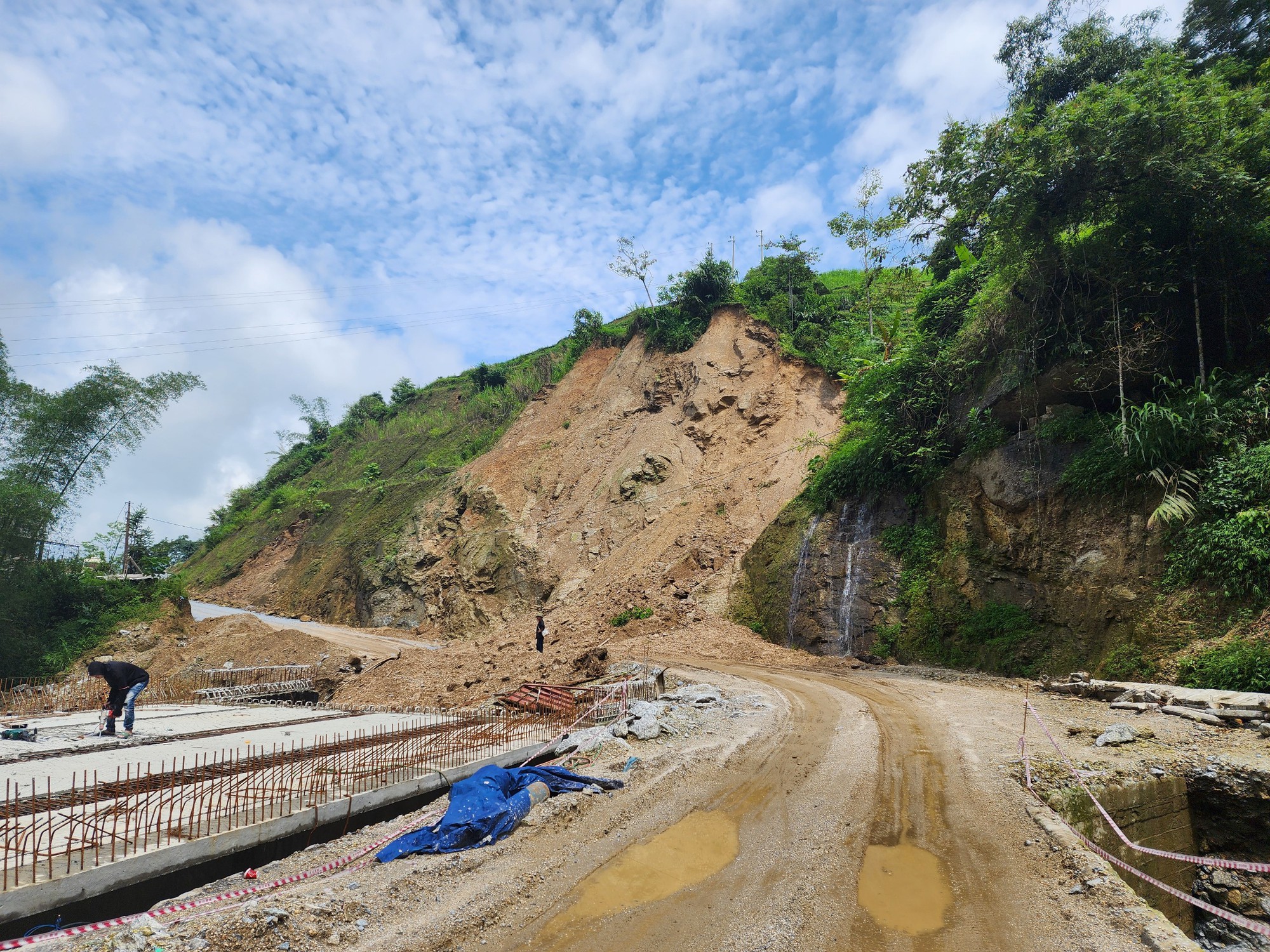 V&igrave; sao tỉnh lộ 1.500 tỷ đồng ở H&agrave; Giang lỡ hẹn về đ&iacute;ch?- Ảnh 8.