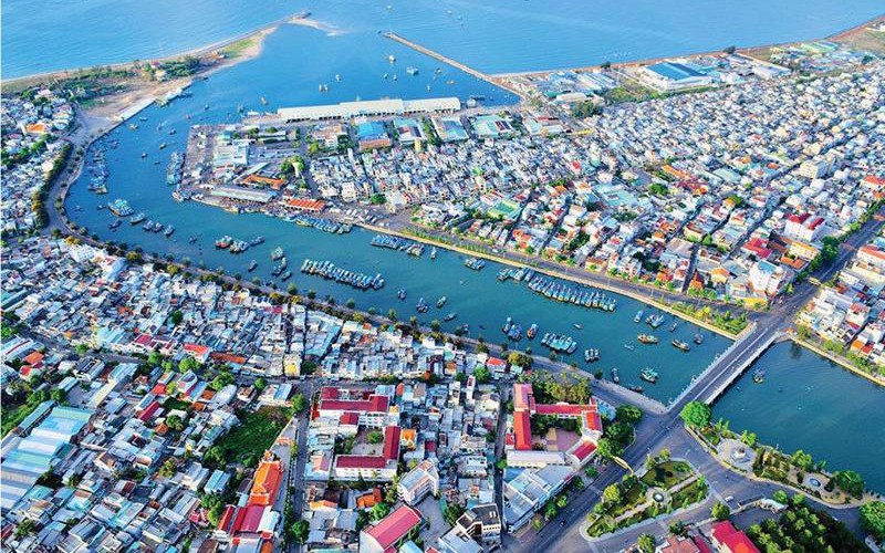 Mối quan hệ của Rạng Đ&ocirc;ng v&agrave; Thăng Long - hai nh&agrave; thầu 'mạnh' nhất B&igrave;nh Thuận