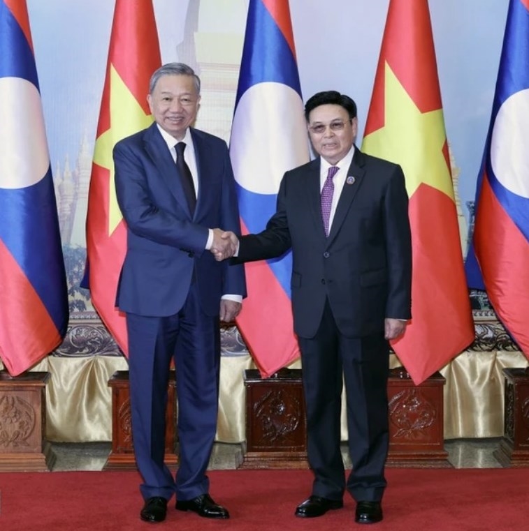 Chủ tịch nước T&ocirc; L&acirc;m hội kiến với Thủ tướng v&agrave; Chủ tịch Quốc hội L&agrave;o- Ảnh 3.