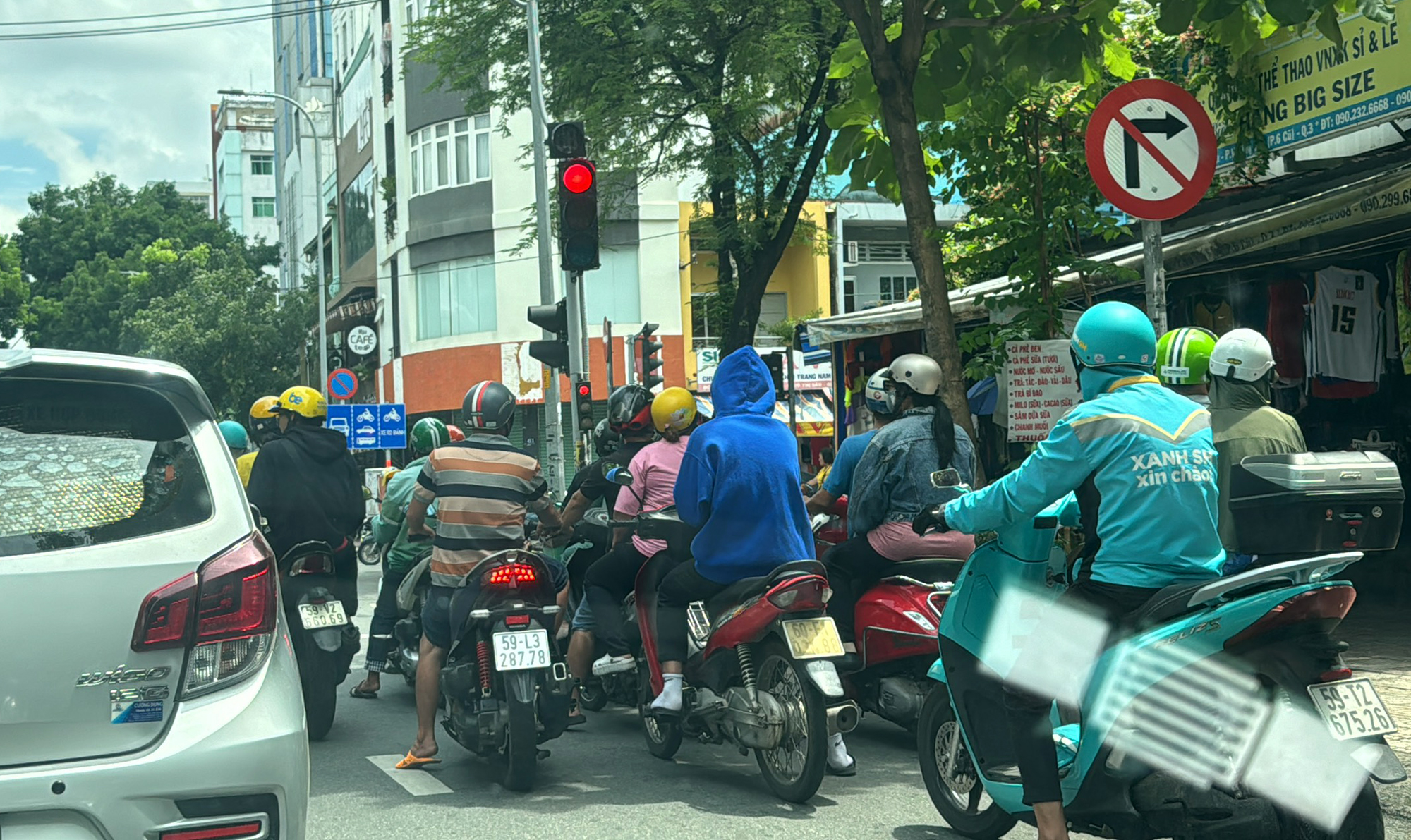 C&oacute; n&ecirc;n bỏ đếm ngược đ&egrave;n giao th&ocirc;ng?- Ảnh 3.