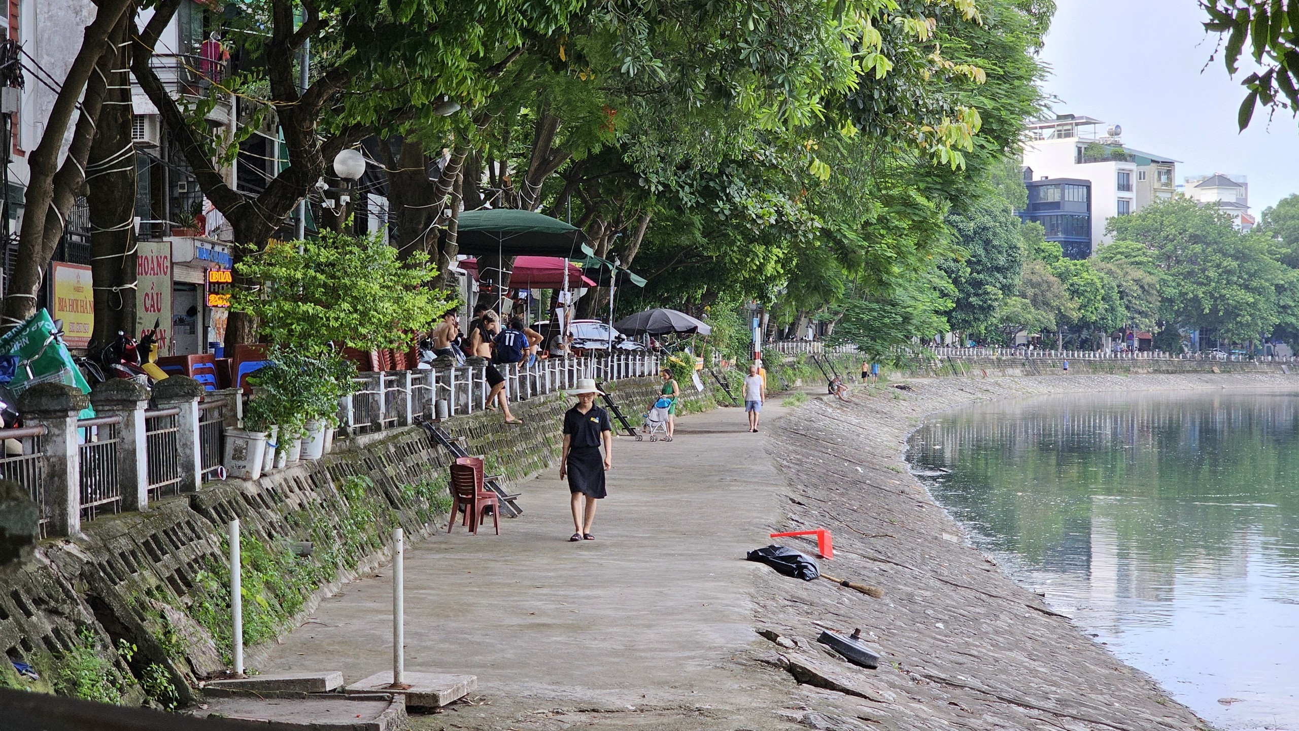 Thực trạng hồ Đống Đa trước khi được đầu tư 300 tỷ ở H&agrave; Nội- Ảnh 11.