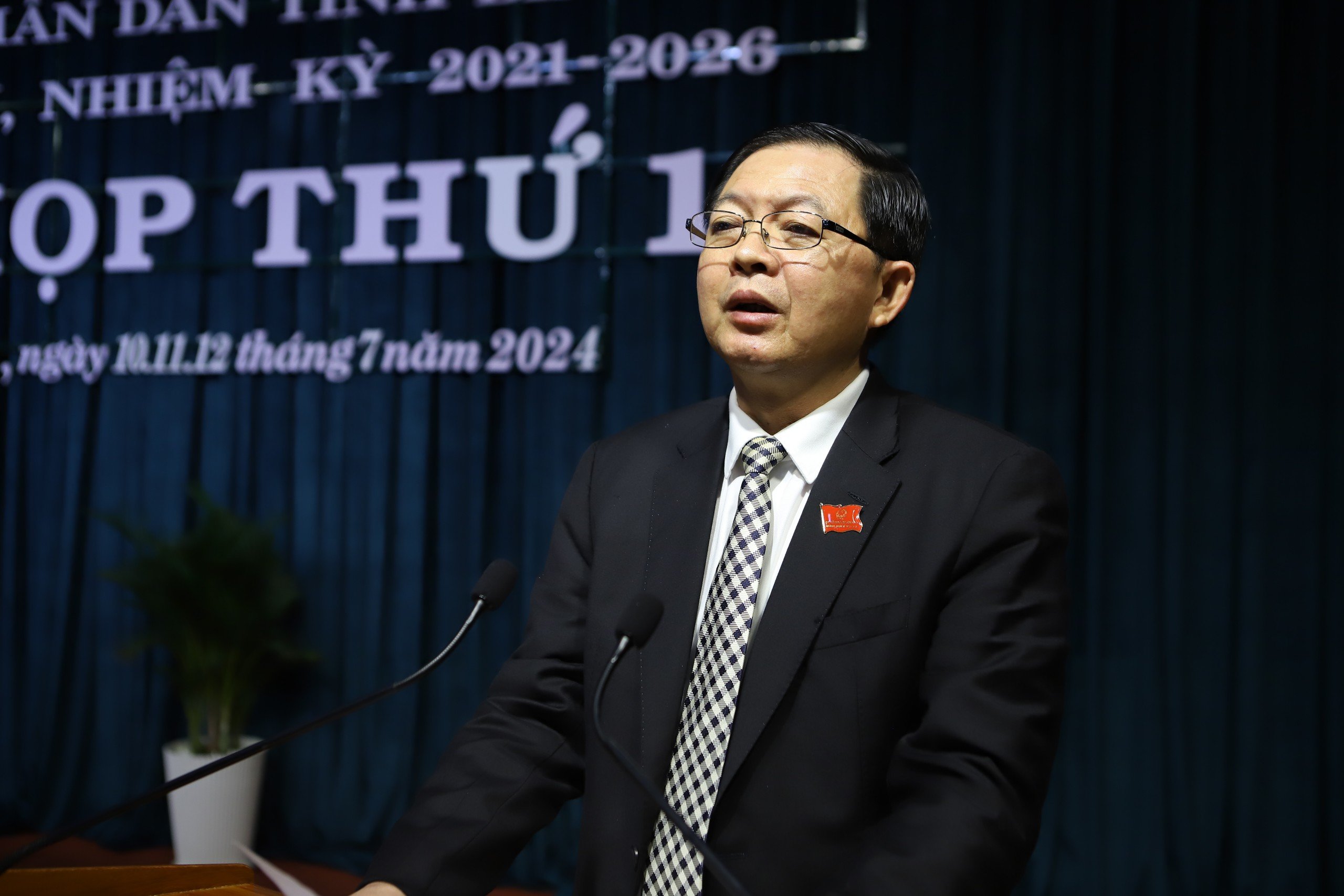B&iacute; thư B&igrave;nh Định: D&acirc;n đổ xe c&aacute;t thanh tra tới lập bi&ecirc;n bản, lấn chiếm vỉa h&egrave; lại kh&ocirc;ng l&agrave;m- Ảnh 1.