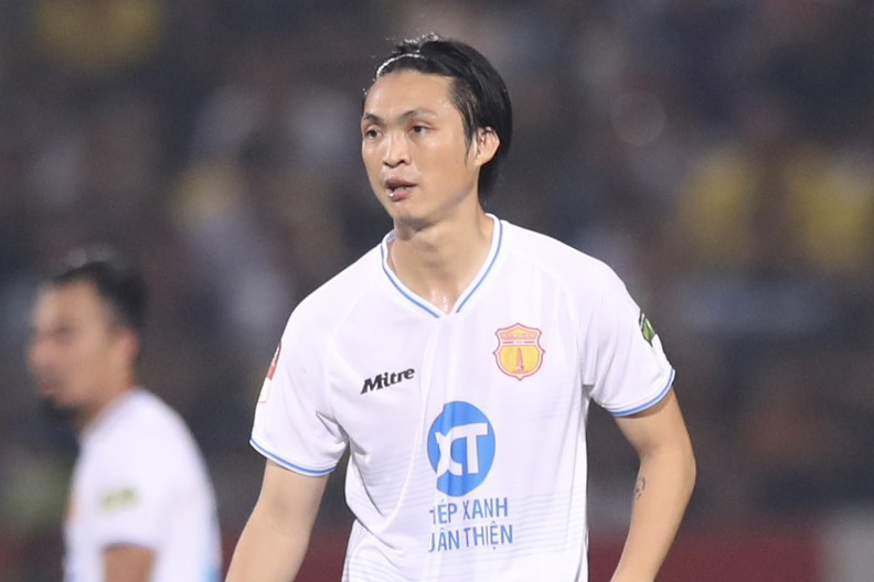 Đội v&ocirc; địch V-League khiến bầu Đức vỡ mộng đưa &ldquo;con cưng&rdquo; trở lại HAGL- Ảnh 1.