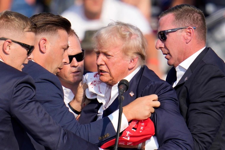 Tổng thống Biden l&ecirc;n &aacute;n vụ nổ s&uacute;ng khiến &ocirc;ng Trump bị thương- Ảnh 2.