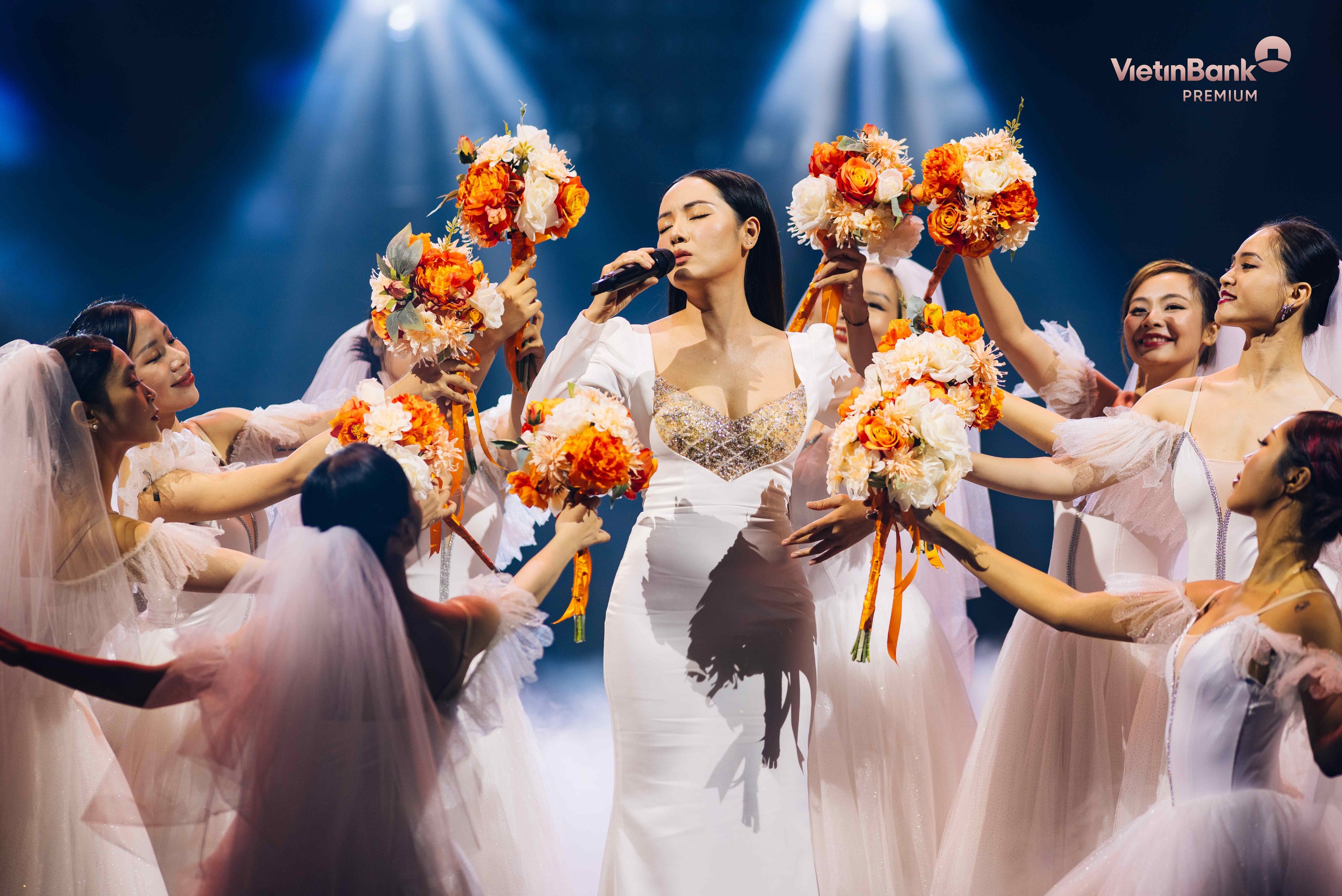 Mỹ T&acirc;m, H&agrave; Anh Tuấn v&agrave; d&agrave;n sao Việt &ldquo;Sống trọn tinh hoa&rdquo; c&ugrave;ng VietinBank Premium- Ảnh 3.