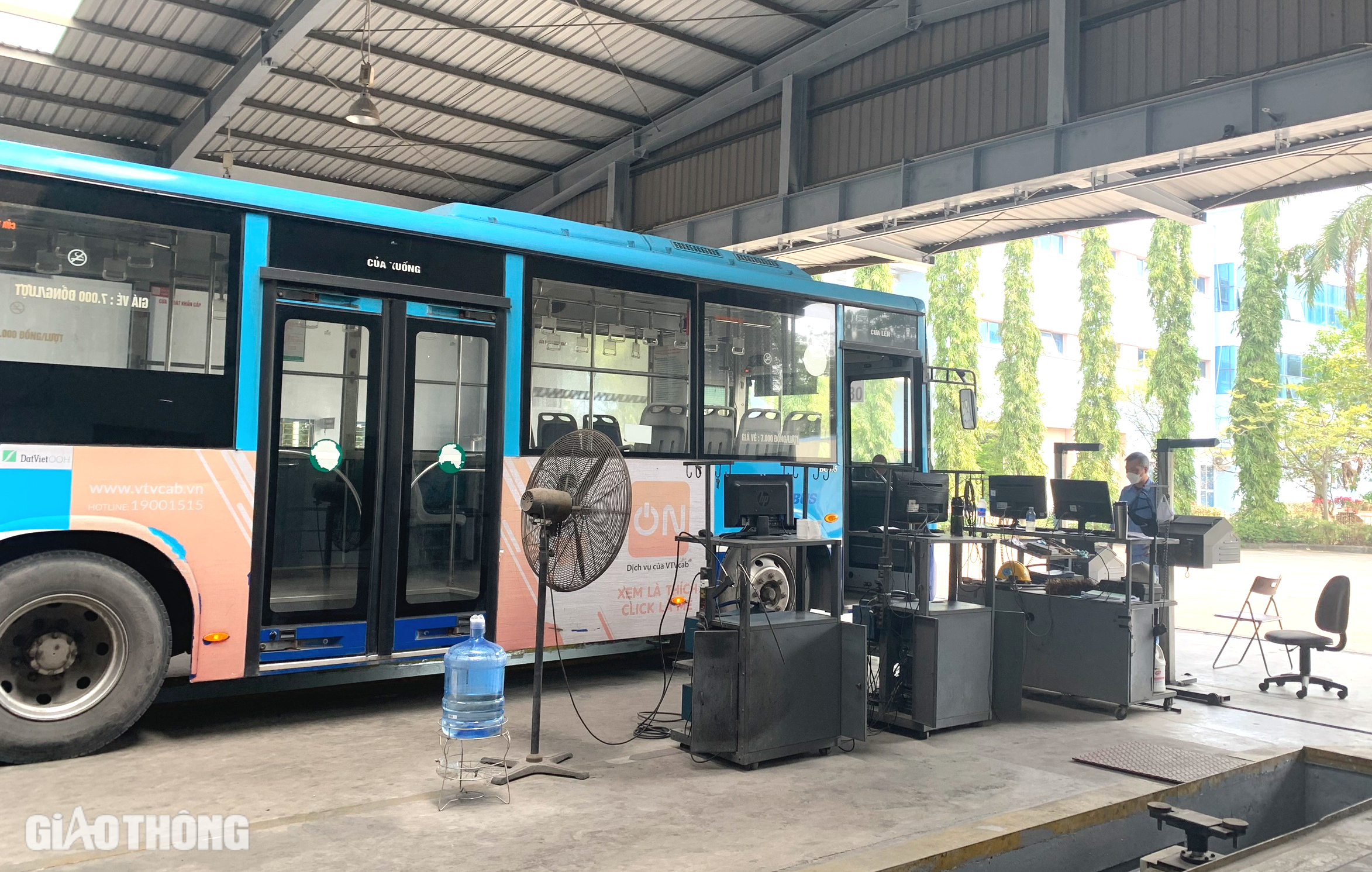 Hơn 450 nghìn lượt phương tiện trượt đăng kiểm trong 6 tháng- Ảnh 1. Hơn 450 nghìn lượt phương tiện trượt đăng kiểm trong 6 tháng- Ảnh 1.